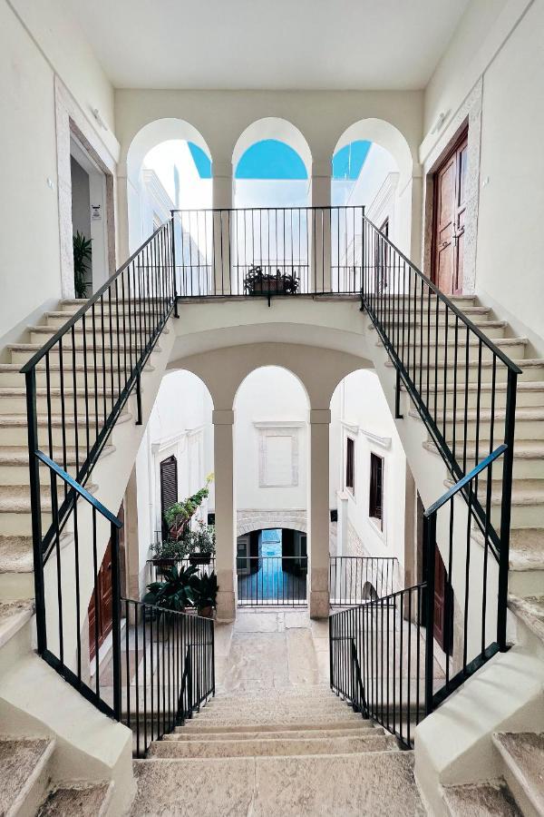 Miche Luxury Home - Appartamento Vista Mare A تراني المظهر الخارجي الصورة